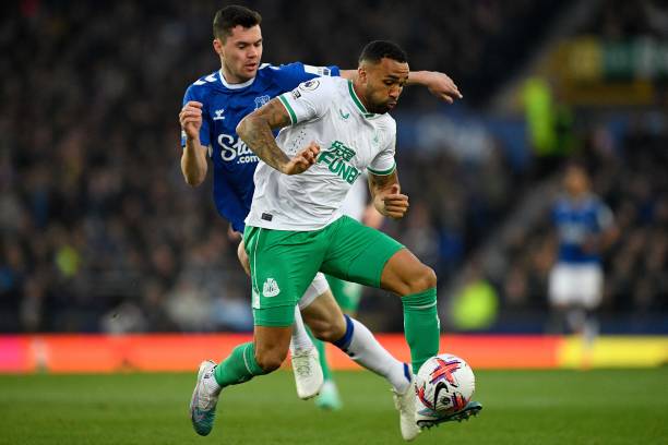 雷尼尔多加盟桑德兰，莫桑比克成第127个有英超球员的国家／地区.